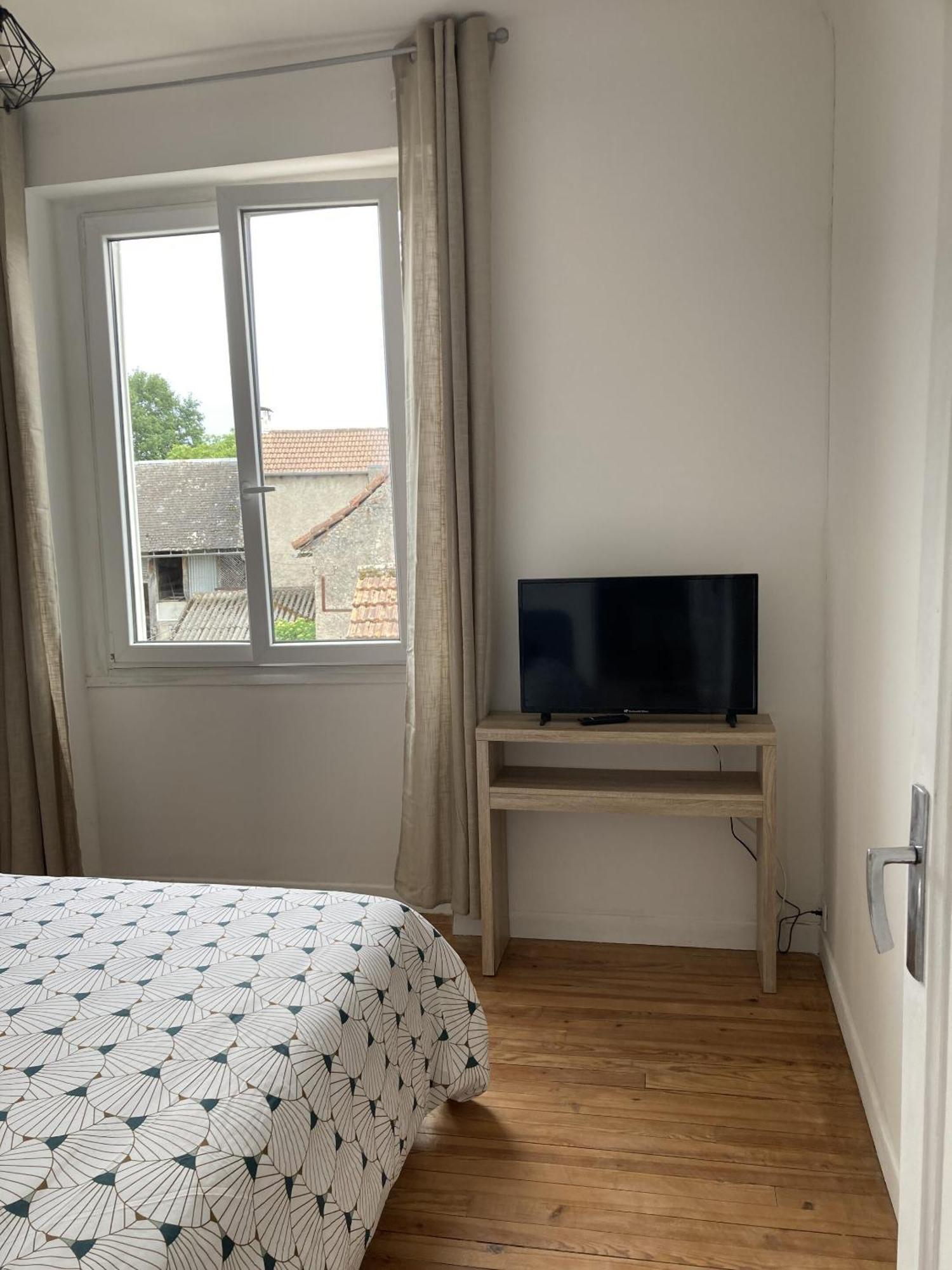 Location Appartement Des Pyrenees Borderes-sur-l'Echez 部屋 写真